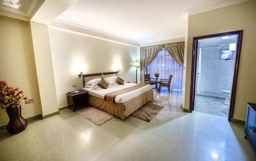 www.hotelsojovalo.com