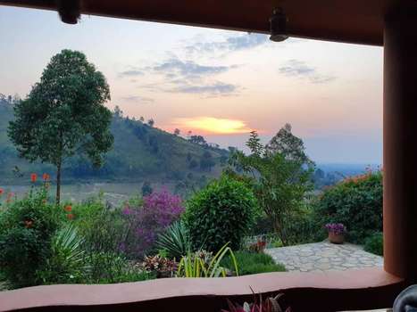 www.nyoreretreat.com