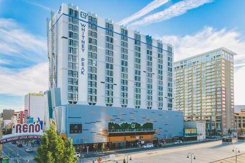www.whitneypeakhotel.com
