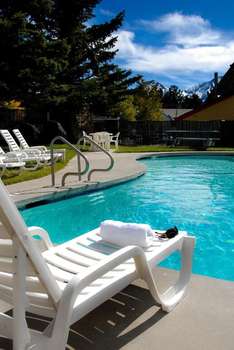 www.thesierranevadaresort.com