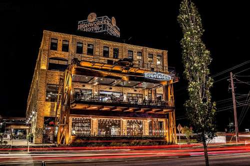 www.ironworkshotelindy.com