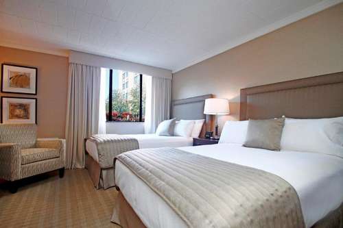 www.ethanallenhotel.com