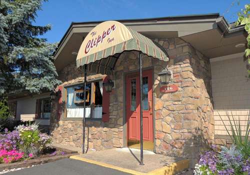 www.clipperinn.com