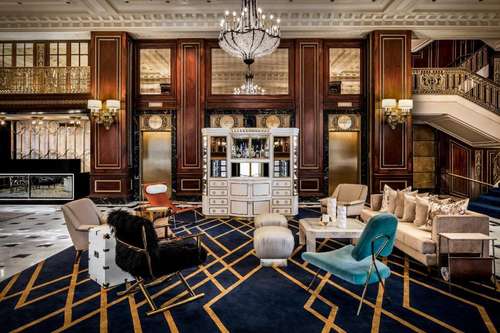 www.theblackstonehotel.com