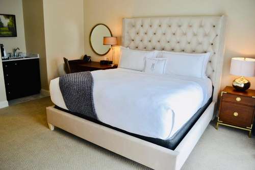 www.chancellorshouse.com