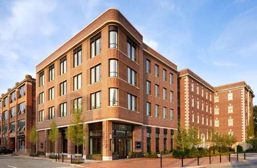 www.whitneyhotelboston.com