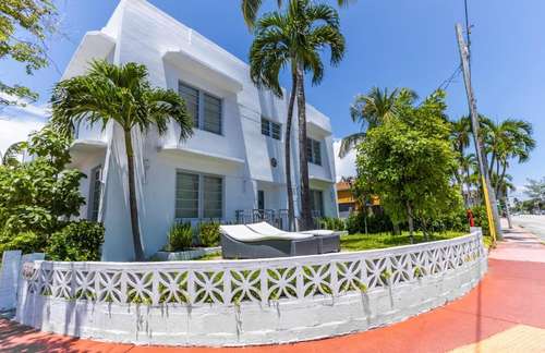 www.seasidehotelmiamibeach.com