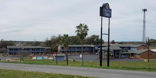 www.thecountrycornerinn.com