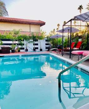 www.thevillagepalmdesert.top