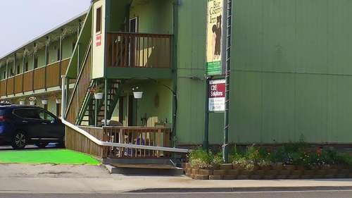 www.bearcountryinnsalmon.com