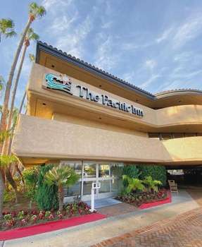 www.thepacificinn.com