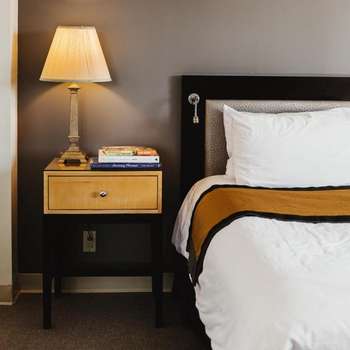 www.stamfordsuites.com