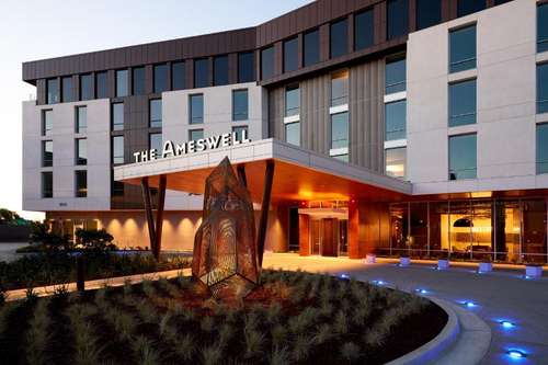www.theameswellhotel.com