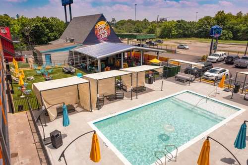 www.heightshousehotel.com
