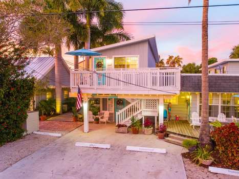 www.cottagesatsiestakey.com