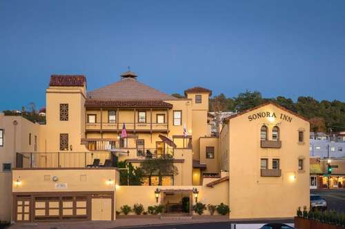 www.thesonorainn.com