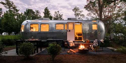 www.autocamp.com