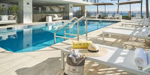 www.hillsborobeachresort.com