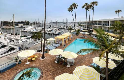 www.marinadelreyhotel.com