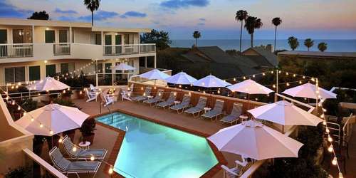 www.thelagunabeachhouse.com