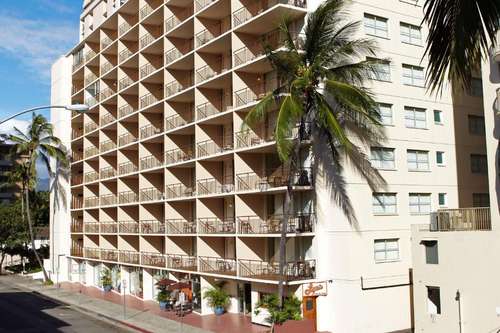 www.pearlhotelwaikiki.com