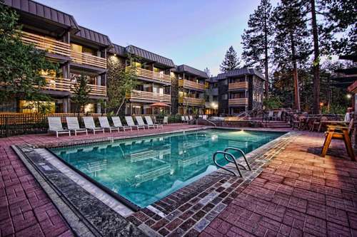 www.hotelazuretahoe.com