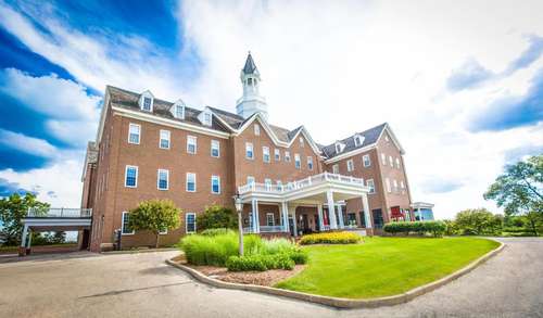 www.thedelafieldhotel.com