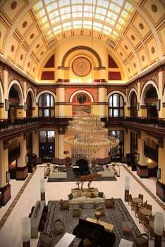 www.unionstationhotelnashville.com