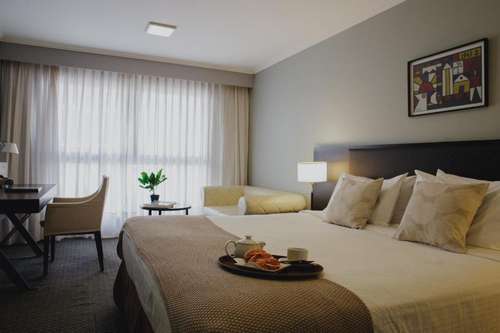 www.afterhotel.com.uy