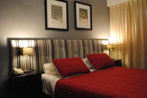 www.iberiahotel.com.uy