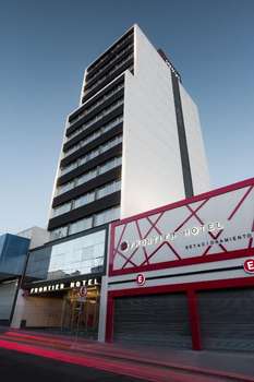 www.frontierhotelrivera.com