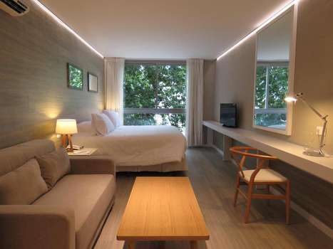 www.smarthotelmontevideo.com
