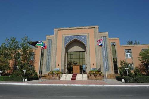 www.asiahotels.uz