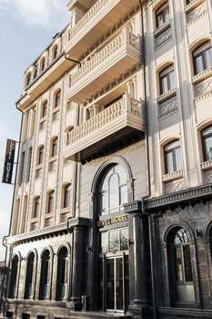 www.levelhotel.uz