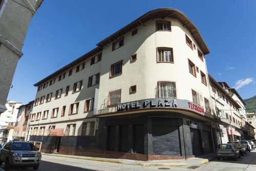 www.hotelplazamerida.com