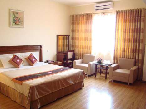 www.hacincohotel.vn