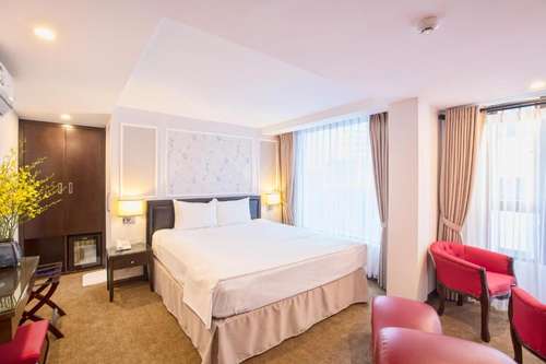 www.dinhhotel.com