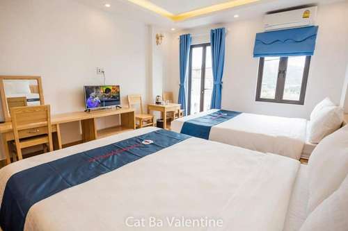 www.catbavalentine.com