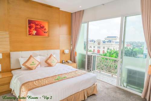 www.palmhotel.vn