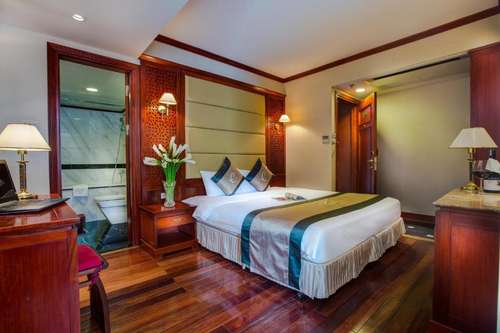 www.coniferhotel.com.vn