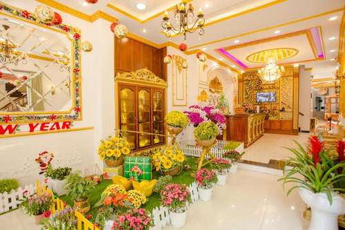 www.khachsanquangngai.com.vn
