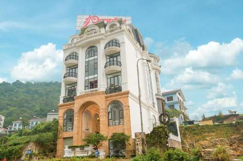 www.paradisehoteltamdao.com