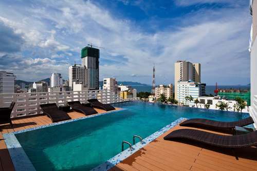 www.goldenholiday.vn