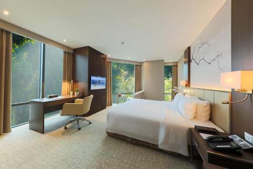 www.grandvistahanoi.com