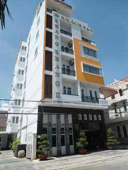 www.khangkhanghotel.com
