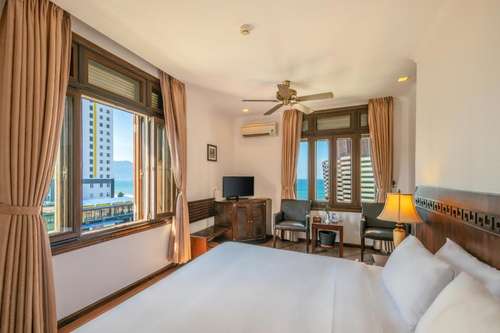 www.chuhotel.com