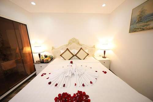 www.affahotel.com