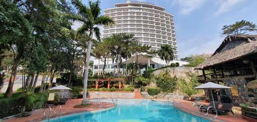 www.saigonhalonghotel.com