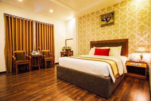 www.newspacehotel.com