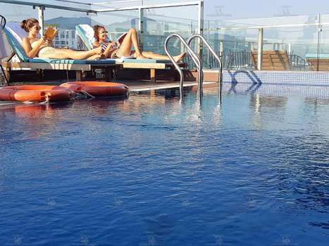 www.danamarinahotel.com